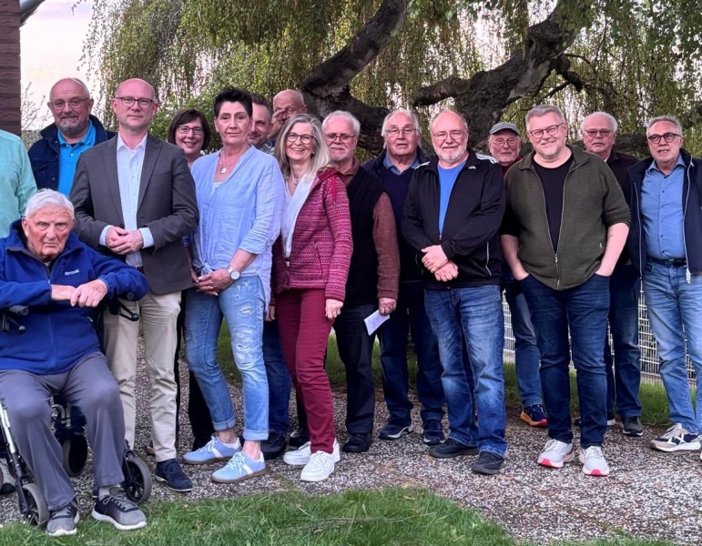 kinder_ familienpolitik_loehne